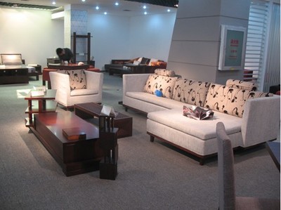 南京家具市場價格行情看漲，文具用品零售市場平穩(wěn)